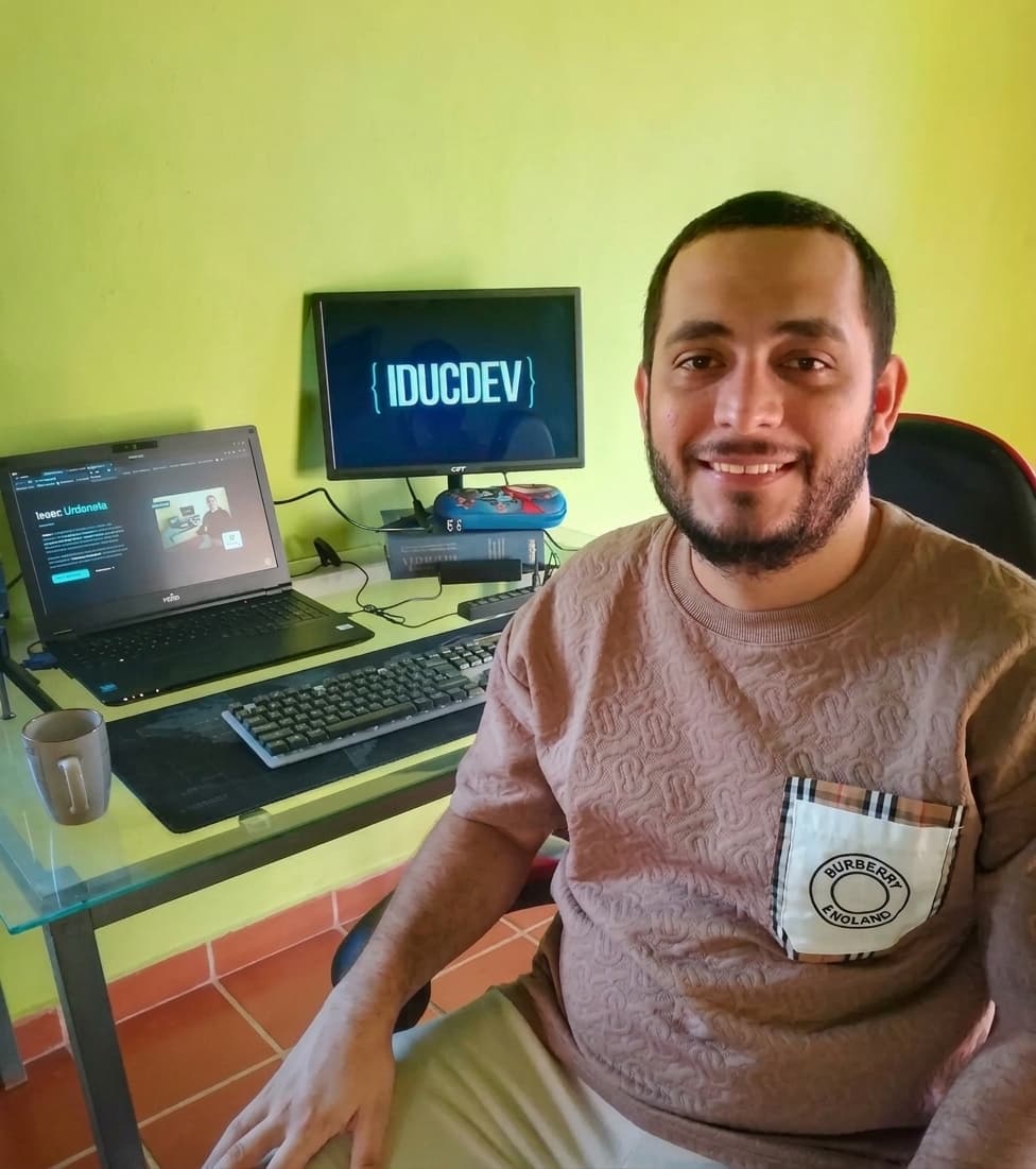 Isaac Urdaneta - IDUCDEV - Mobile Developer